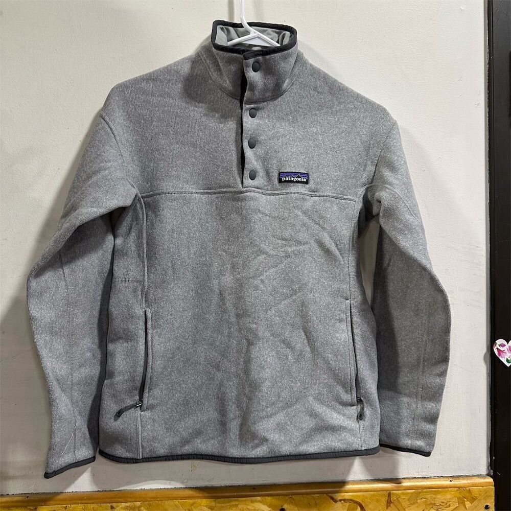 Patagonia Women's Gray Lightweight Pullover Sweater Size S